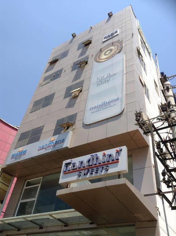 La Sara Comforts Bangalore Extérieur photo